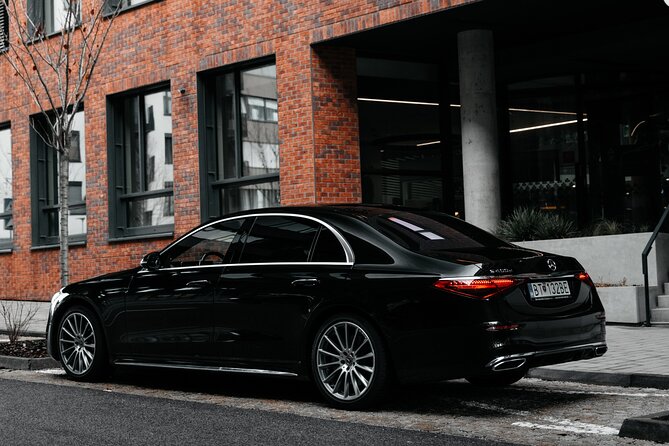 From Heathrow Airport to Southampton Private Chauffeur Service - Cruise-port friendly, designed for Southampton departures
