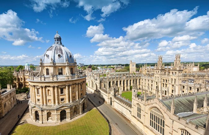 From London: Oxford and Cambridge University Town Tour with Guide - Oxford University: Walking Tours, College Views, and Optional Tickets