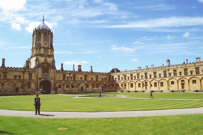 From London: Oxford and Cambridge University Town Tour with Guide - Small Risks to Consider Before You Go