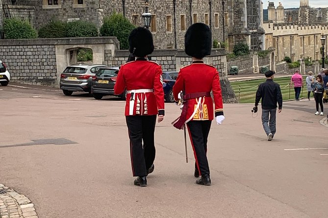 Full Day Excursion Royal London & Windsor in an Iconic London Black Cab - Why an iconic London black cab fits a royal day