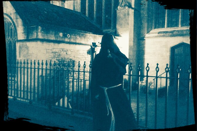 Fully Guided Bath Ghost Tours - A Bath ghost tour that keeps the mood moving
