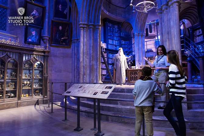 Fully Guided Tour of Warner Bros Studio Tour London – The Making of Harry Potter - The return train to London: keep your head in the game