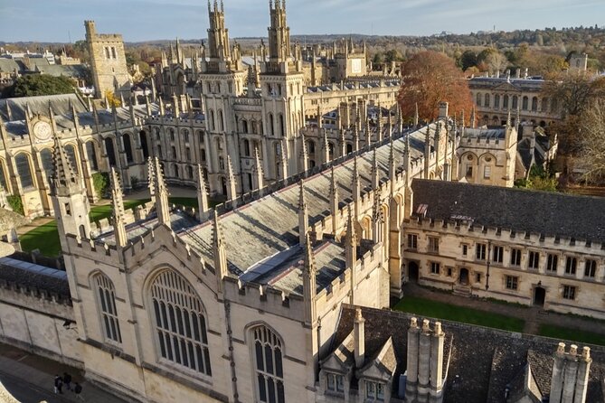 Fun, Flexible Treasure Hunt Around Oxford with Cryptic Clues & Hidden Gems - Captain Bess and the WhatsApp-like clue system