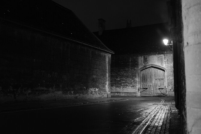 Ghost Tour of Oxford - Ghost Tour of Oxford Basics, the Dusk-to-Castle Experience