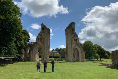 Glastonbury and Cheddar Gorge Guided Day Tour from London