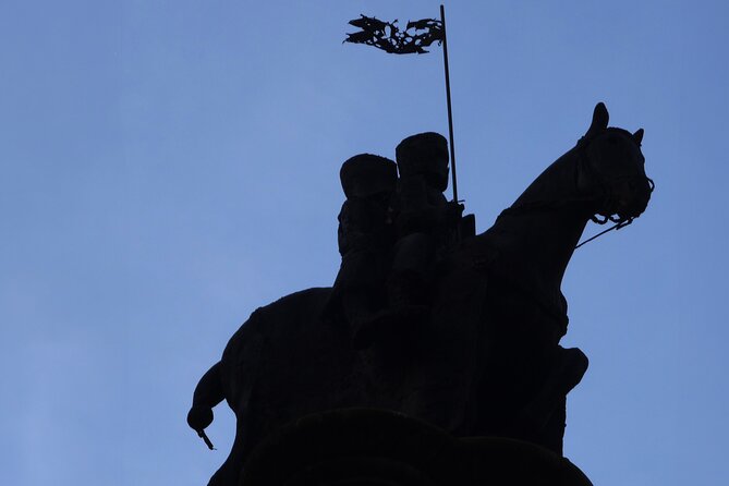 GRAILTRAIL: Quest for the Holy Grail (Self-Guided Adventure Walk) - Walking the 5 km Trail From Paternoster Square Toward Covent Garden