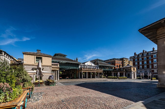 Guided Walking Tour of Covent Garden in London - Stories that make the neighborhood stick