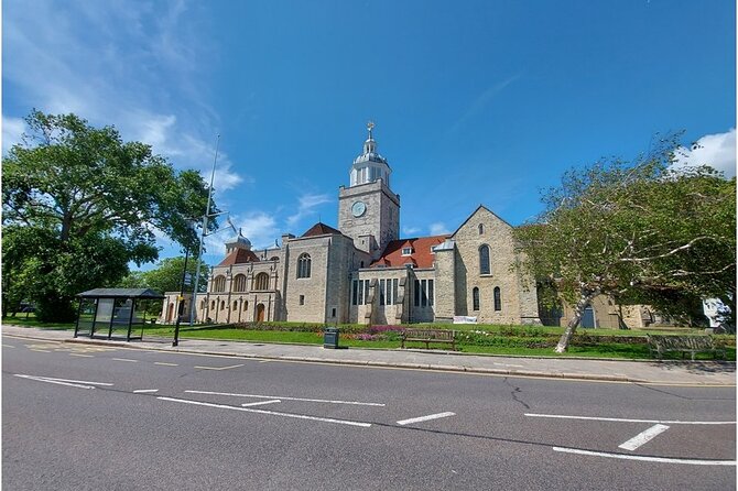 Guided Walking Tour of Portsmouth - Stop-by-Stop: Naval Core to Spinnaker Tower