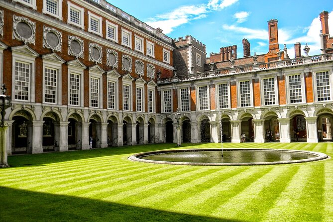 Hampton Court Guided Tour. Full day Access & High Tea - Afternoon tea included, with scones, sandwiches, and royal tea talk