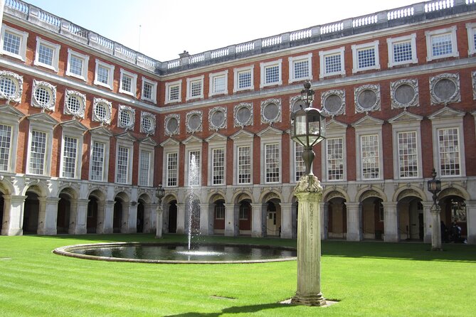 Hampton Court Palace Private Tour - discovering the excesses of Henry VIII - Meet Sandy, the Guide Behind the Best Tudor Explanations