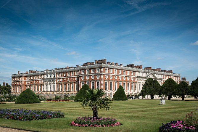Hampton Court Palace & Windsor Castle Private Car Tour from London - Windsor Castle: royal rooms, State Apartments, and St George’s Chapel access rules