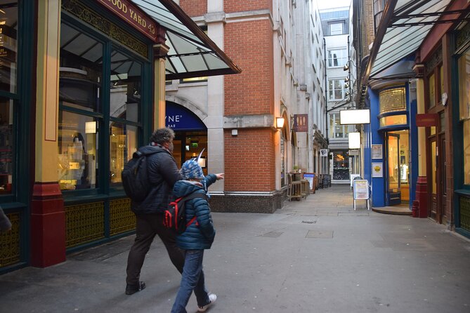 Harry Potter London Small Group Walking Tour - The Guide Is the Difference: How the Story Stays Fun