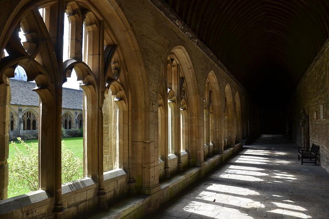Harry Potter Walking Tour of Oxford Including New College - The Bodleian Library stop: Hogwarts Infirmary vibes, with realistic expectations