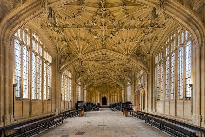 Harry Potter Walking Tour of Oxford Including New College - Clarendon Building: quick stop, good Oxford context
