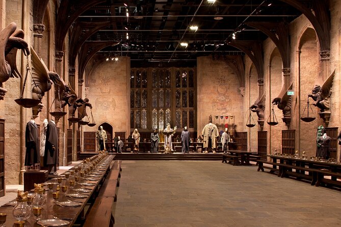 Harry Potter Warner Bros. Studio Tour with Transport from London - Interactive effects and the green-screen broomstick moment