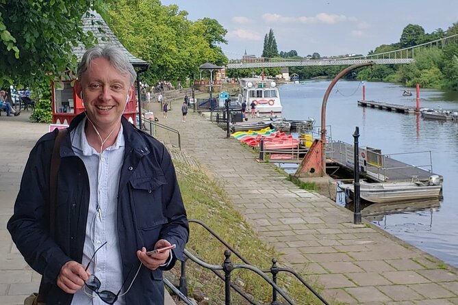 Haunted Chester and its Ghosts: A Self-Guided Walking Tour - How the VoiceMap self-guided experience keeps you in control