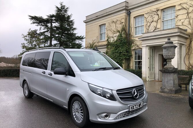 Heathrow Airport to Southampton Private Transfer - The drive into Southampton, plus on-the-spot local context