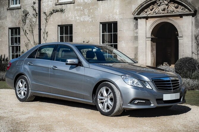 Heathrow to Southampton via Attraction of your choice (Stonehenge, Windsor etc) - A smooth Heathrow to Southampton start that protects your time