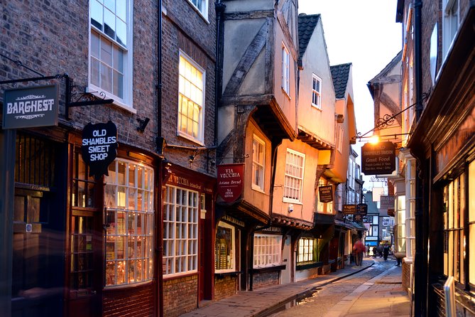 Hello York! Private Walking Tour - Key highlights worth planning around