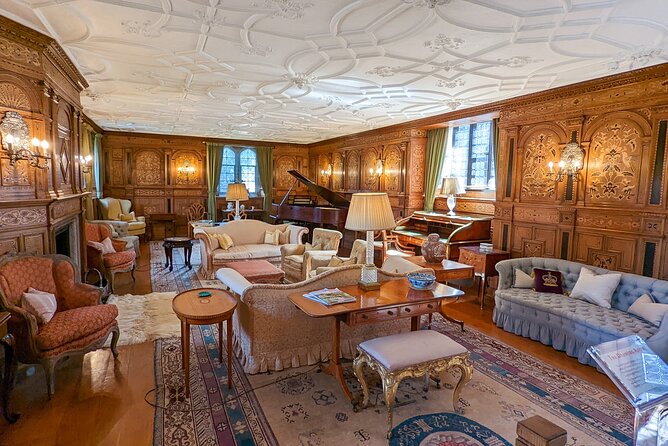 Hever Castle - England's Hidden Gem - Gardens in Kent, moat views, and events that can turn your visit extra memorable
