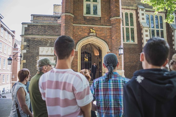 Hidden London Walking Tour - Temple Church and the Knights Templar story you can see in the setting