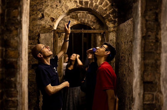 Hidden Tube Tour - Baker Street The World's First Underground - Photography, timing, and how much of the tour is on real platforms
