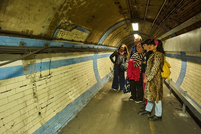 Hidden Tube Walking Tour of Green Park Station - Wartime intrigue, repurposed spaces, and the reality of Underground life