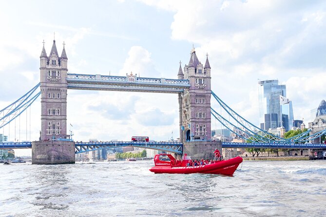 High-Speed Thames River Speedboat in London - Tower Bridge, St. Paul’s, and the Moments You Don’t Want to Rush Past