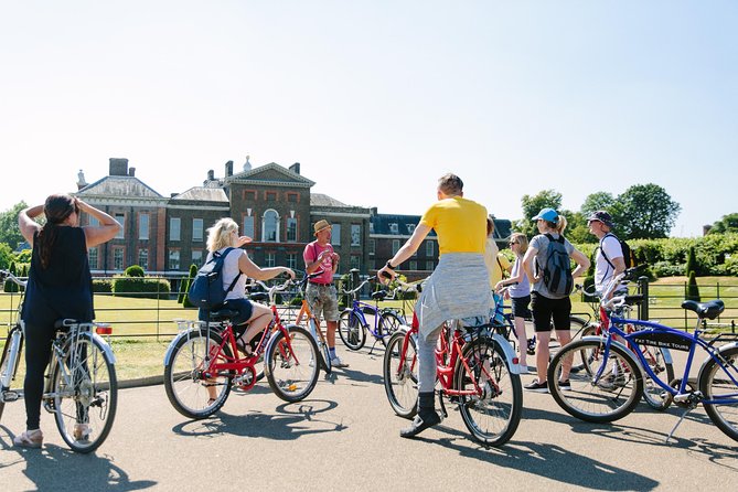 Highlights of Royal London Bike Tour including Hyde Park - Houses of Parliament and Big Ben without the walking tax