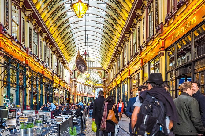 Highlights & Secrets of London Private Tour - Camden Town, Downtown & Markets - Tate Modern and the Globe area: industrial to Elizabethan, in one breath