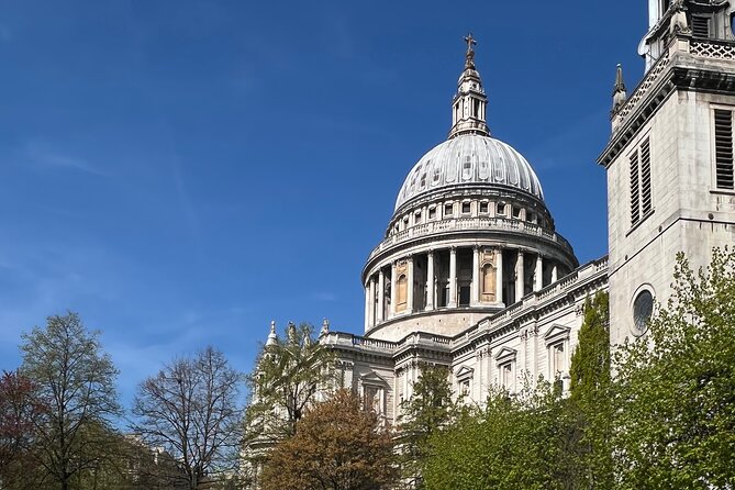 Historic London Walking Tour Landmarks and Pub Lunch - Meeting by London Bridge, then settling into a small-group day