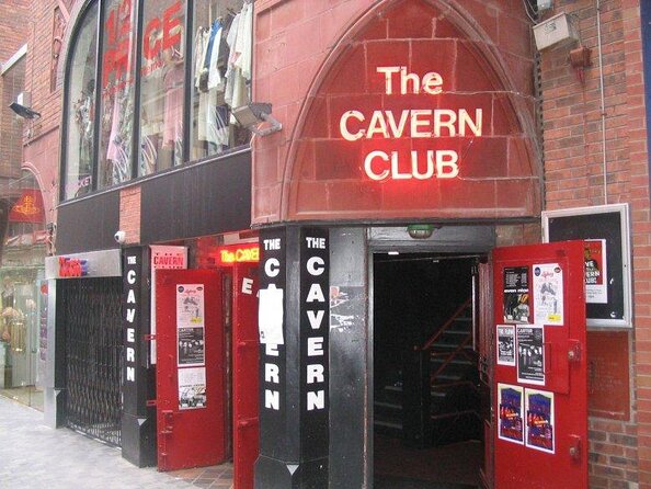 History Guided Tour of Liverpool and the Beatles - Beatles photo stops and local context you will actually use