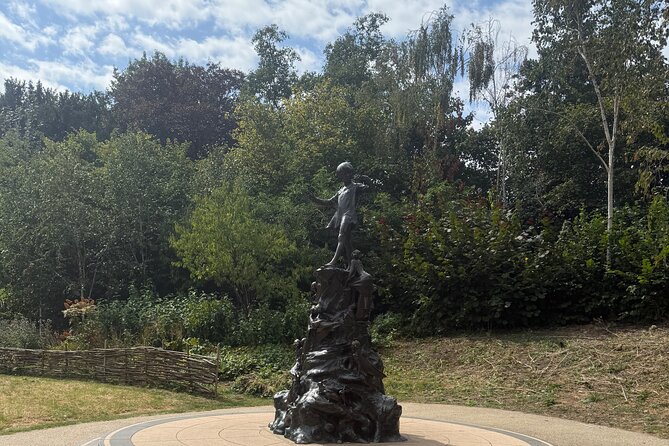Hyde Park and Kensington Gardens Walking Tour - Stop 4: Kensington Palace and the Princess Diana connection