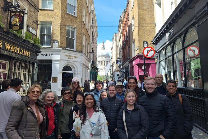 Iconic City of London Walking Tour (Private Group) - From the north bank to London Bridge: the City as a timeline