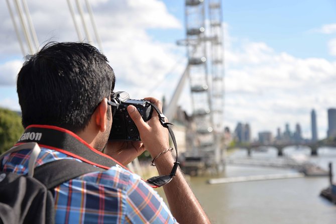 Iconic London Landmark Photography City Tour - London Eye along the Thames: photographing a giant without getting trapped
