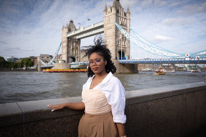 Iconic London Portraits Tour with Expert Local Photographer - Price and value: is $149.47 worth it?