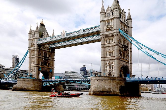 Iconic Sights of London: High-Speed Boat Trip - Greenwich by boat: Cutty Sark, the Royal Observatory, and the world-marker crossing