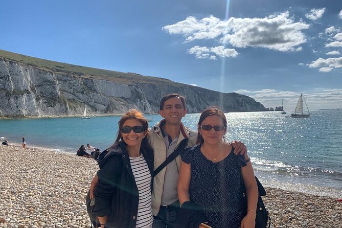 Isle of Wight - Day Tour from Brighton - Portsmouth Historic Dockyard: short photo stop, useful context
