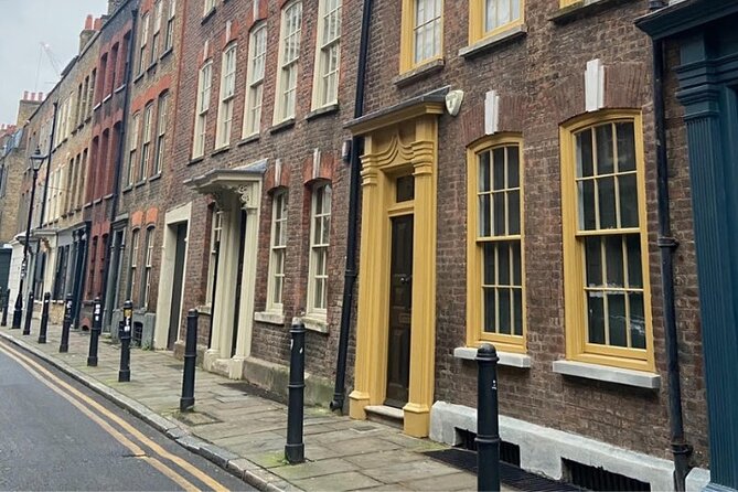 Jack The Ripper Walking Tour of London - Whitechapel for about two hours: the neighborhood behind the legend