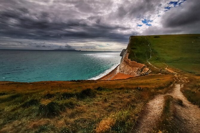 JURASSIC SPECTACULAR | 10+ Stops on the Jurassic Coast! - Durdle Door and Lulworth Cove: Portland Stone at its most dramatic
