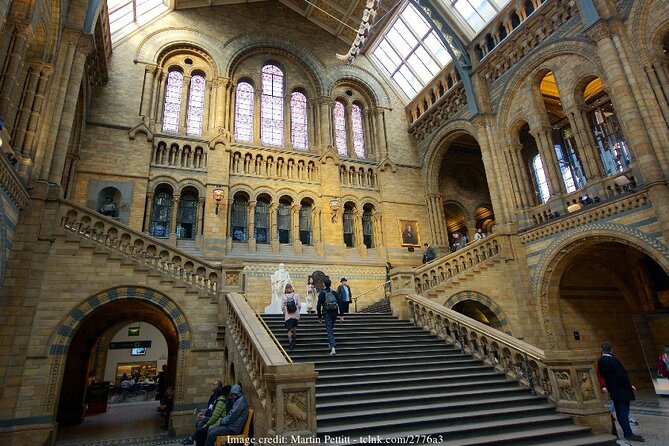 Kensington Private 4h Tour Including The Victoria & Albert Museum - What the route means for your day plan (start at V&A, end at Hyde Park)