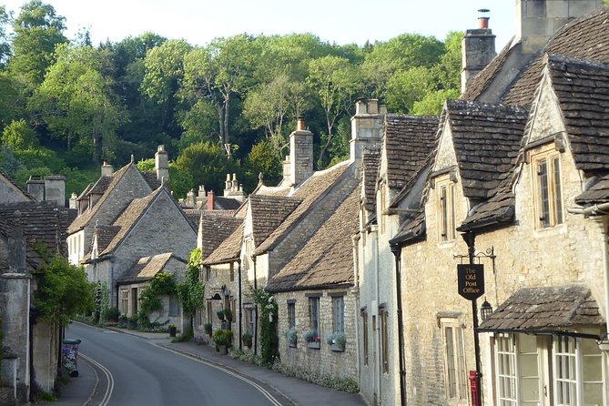 Lacock and Castle Combe - Afternoon Private Tour - Lacock: Downton Abbey and Harry Potter, seen street by street
