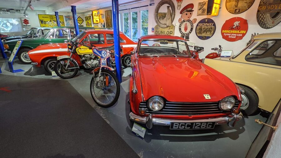 Lakeland Motor Museum Entry Ticket - The Bluebird and Donald Campbell car scale moment