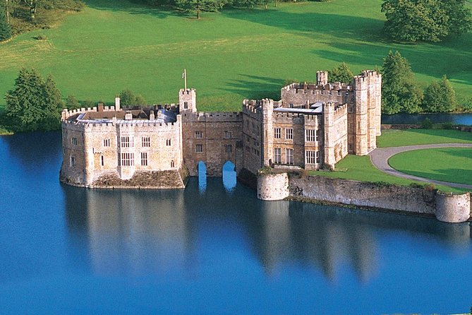 Leeds Castle, Canterbury, Dover & Greenwich Boat ride - Guide and driver impact: why this tour can feel smooth or stressful