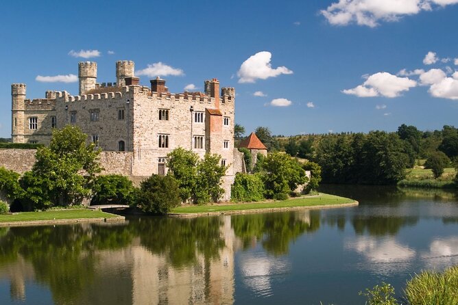 Leeds Castle, Cliffs of Dover and Canterbury Day Trip from London with Guided Cathedral Tour - Coach comfort and the Vox system: how you avoid a frustrating day