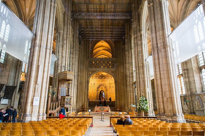 Leeds Castle, Cliffs of Dover and Canterbury Day Trip from London with Guided Cathedral Tour - Price and value: what you’re really paying for