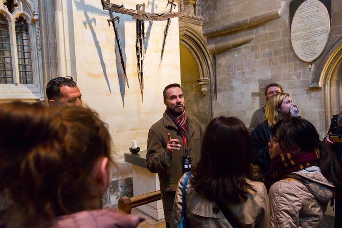 Leeds Castle, Cliffs of Dover and Canterbury Day Trip from London with Guided Cathedral Tour - Leeds Castle: why the moat-and-gardens combo works