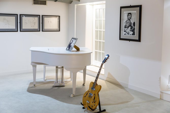 Liverpool and The Beatles Day Tour from London - The Beatles Story: what you get with the included audio experience