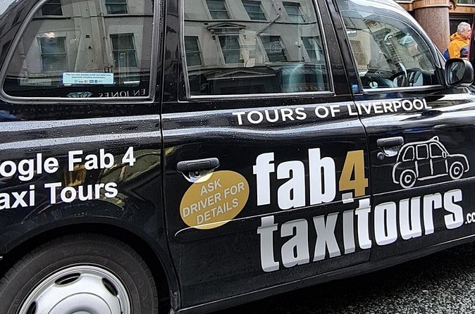 Liverpool Beatles Shared Cab Tour - Eleanor Rigby Tombstone: A Poignant Churchyard Stop