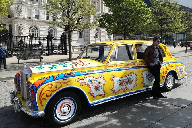 Liverpool: Beats Tours - Photo-friendly Rolls moments that draw attention